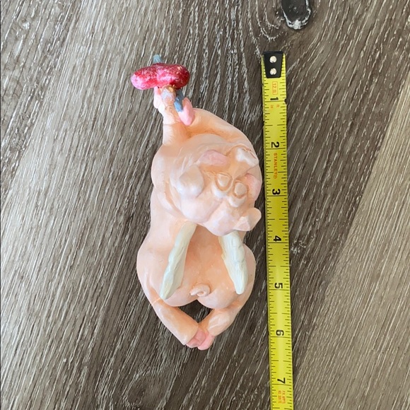 Ceramic Pig Figurine - Picture 5 of 12